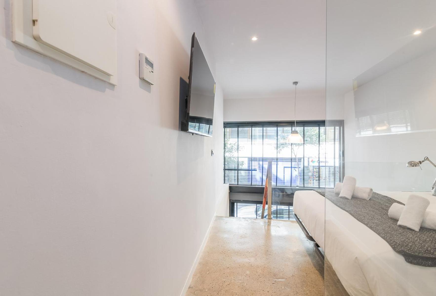 My Space Barcelona Brand New Apartments In City Center Room photo